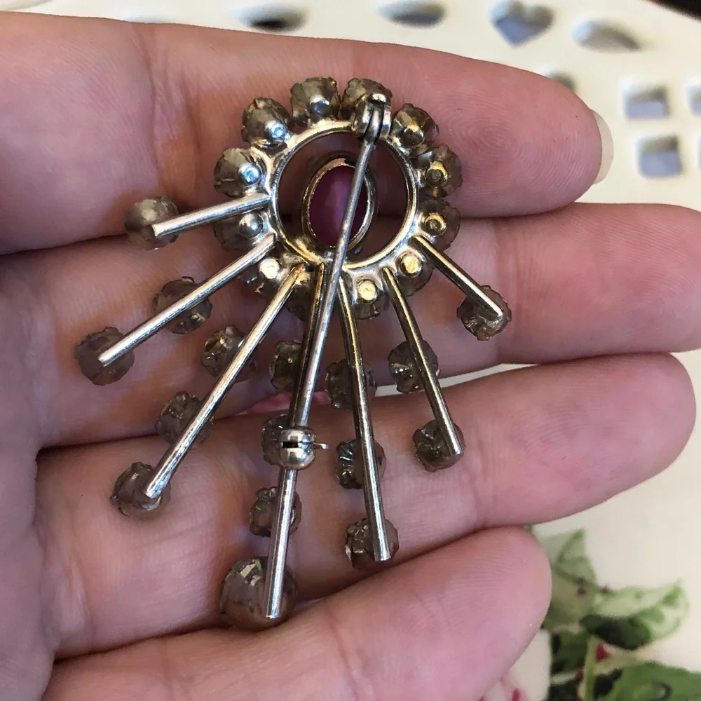 Atomic Cats‎ Eye and Rhinestone Brooch